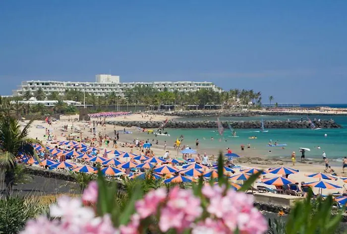 Ana Iris Playa De Jablillo Daire Costa Teguise